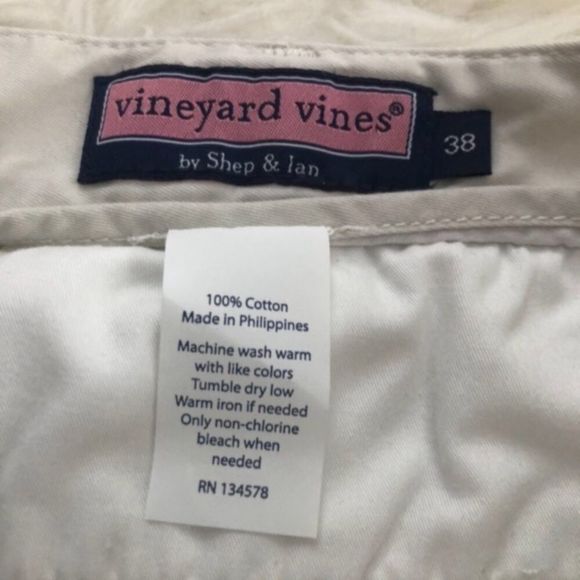 Vineyard Vines Summer Club Shorts - Picture 8 of 10